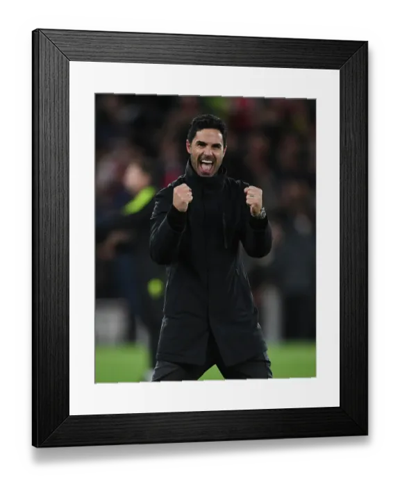 Framed Print : Arsenal FC v Liverpool FC - Premier League Framed Print : Arsenal FC v Liverpool FC - Premier League