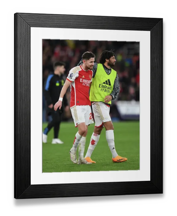 Framed Print : Arsenal FC v Liverpool FC - Premier League Framed Print : Arsenal FC v Liverpool FC - Premier League