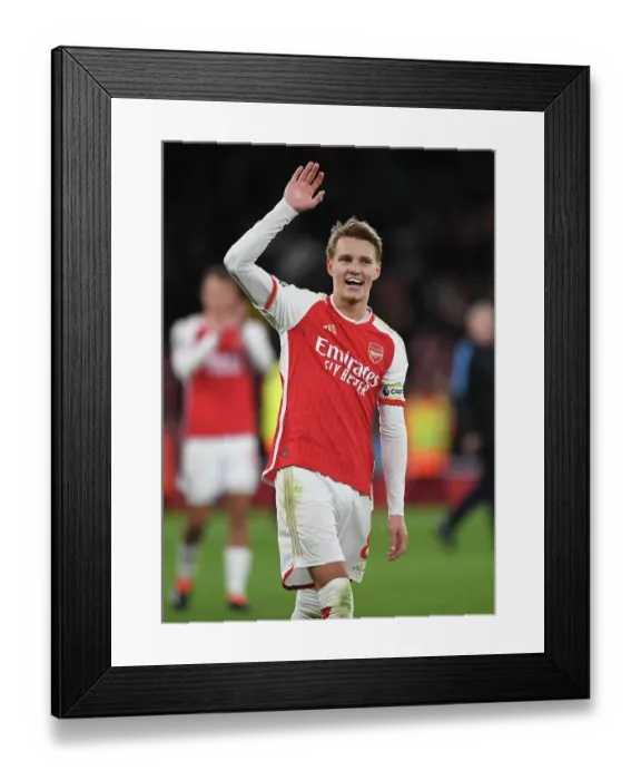 Framed Print : Arsenal FC v Liverpool FC - Premier League Framed Print : Arsenal FC v Liverpool FC - Premier League