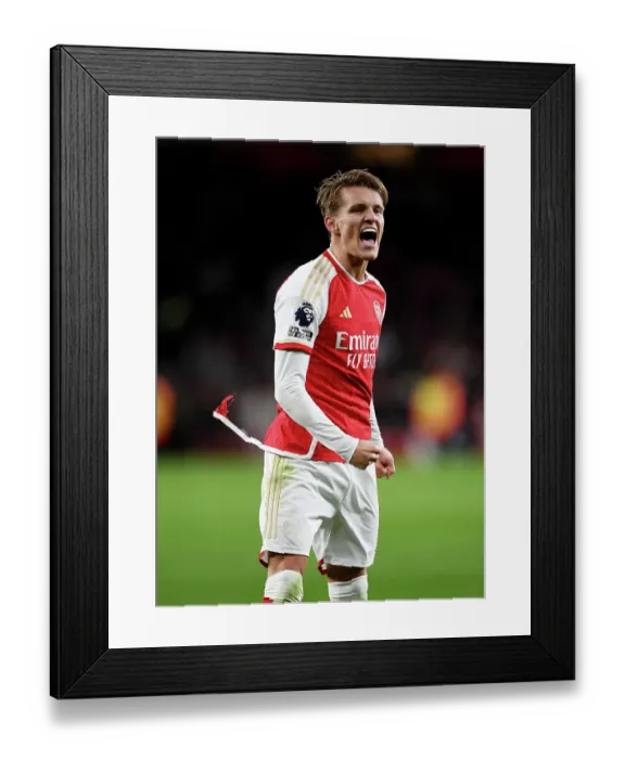 Framed Print : Arsenal FC v Liverpool FC - Premier League Framed Print : Arsenal FC v Liverpool FC - Premier League