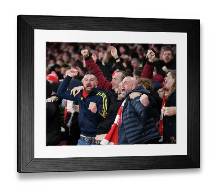 Framed Print : Arsenal FC v Liverpool FC - Premier League Framed Print : Arsenal FC v Liverpool FC - Premier League