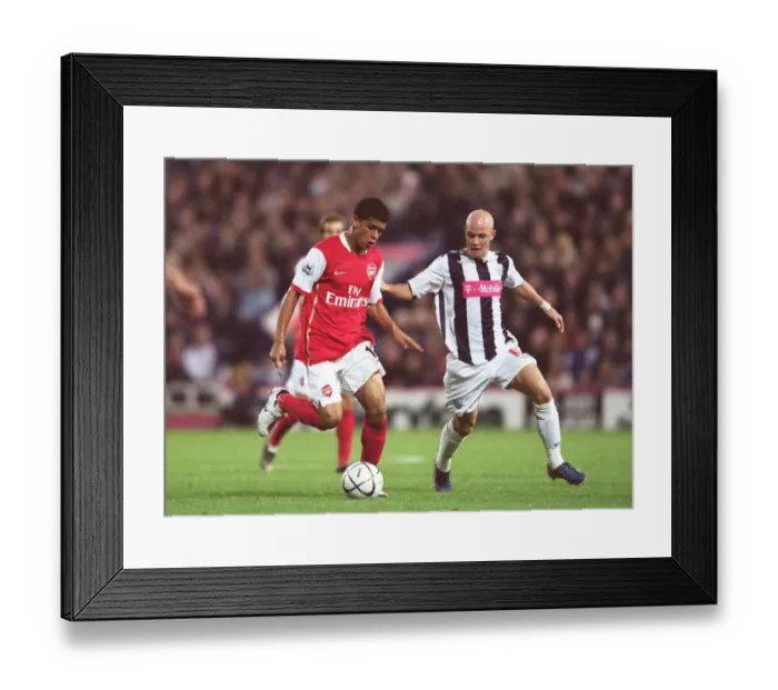 Framed Print : Denilson (Arsenal) Richard Chaplow (WBA) Framed Print : Denilson (Arsenal) Richard Chaplow (WBA)