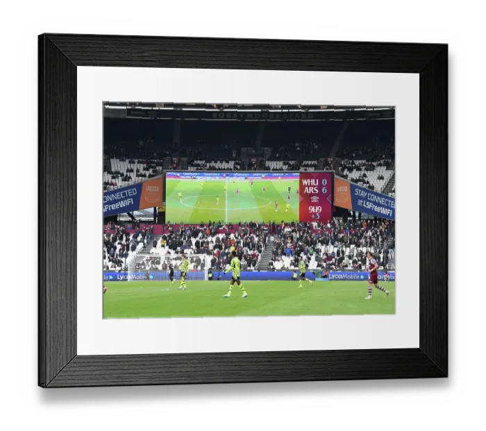 Framed Print : West Ham United v Arsenal FC - Premier League Framed Print : West Ham United v Arsenal FC - Premier League