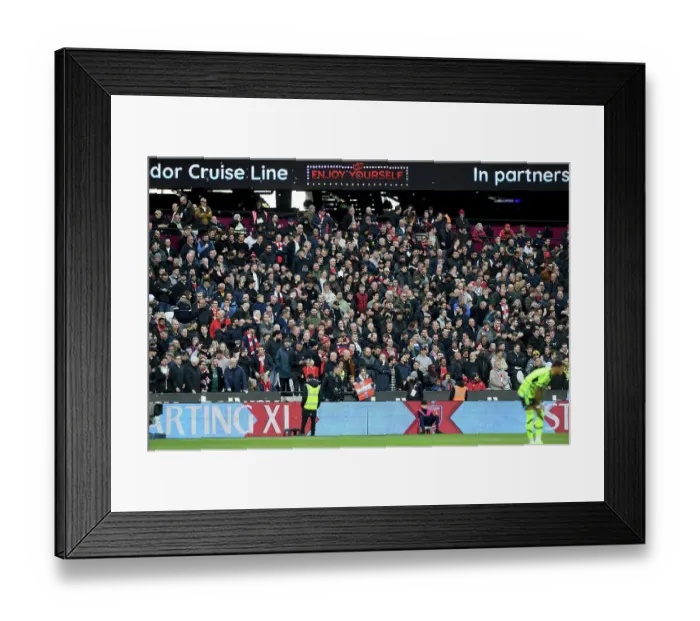 Framed Print : West Ham United v Arsenal FC - Premier League Framed Print : West Ham United v Arsenal FC - Premier League