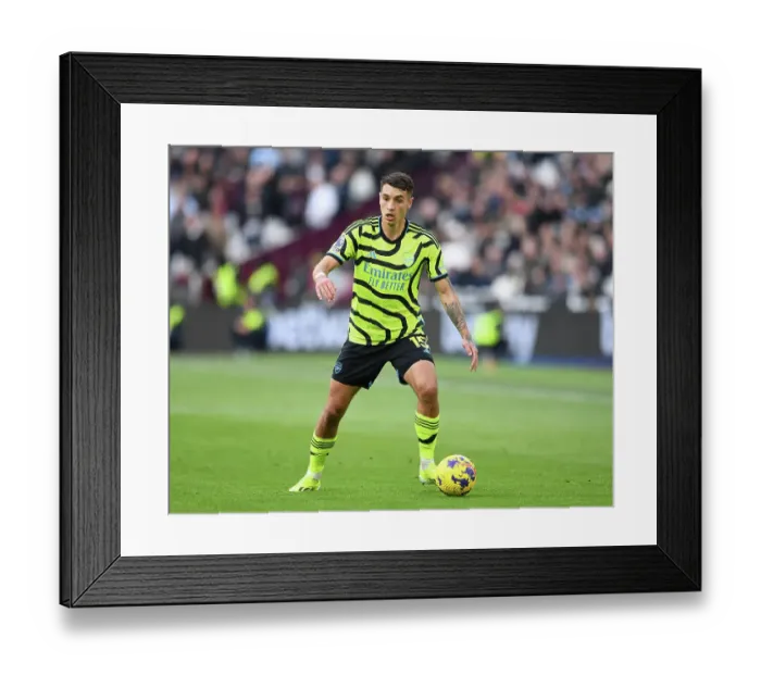 Framed Print : West Ham United v Arsenal FC - Premier League