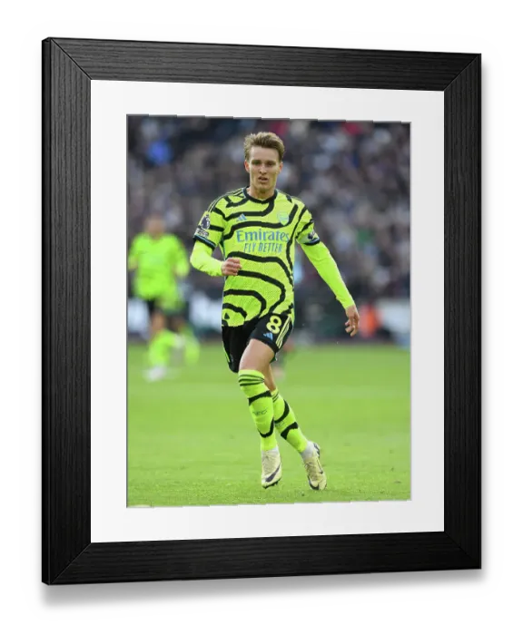 Framed Print : West Ham United v Arsenal FC - Premier League