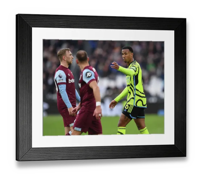 Framed Print : West Ham United v Arsenal FC - Premier League