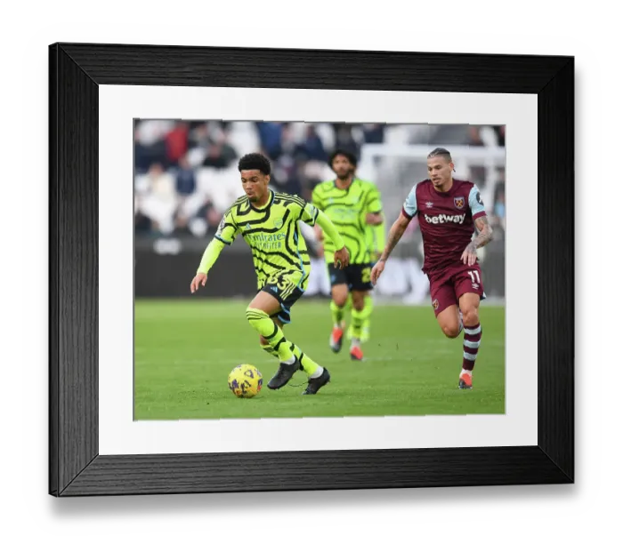 Framed Print : West Ham United v Arsenal FC - Premier League
