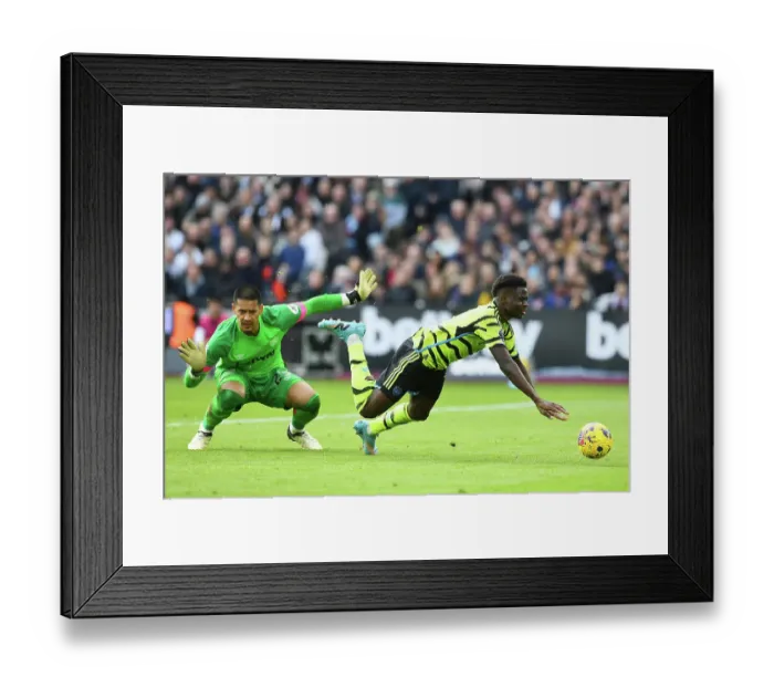 Framed Print : West Ham United v Arsenal FC - Premier League Framed Print : West Ham United v Arsenal FC - Premier League