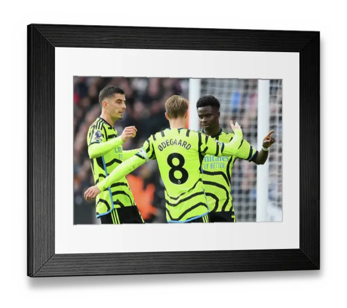 Framed Print : West Ham United v Arsenal FC - Premier League Framed Print : West Ham United v Arsenal FC - Premier League