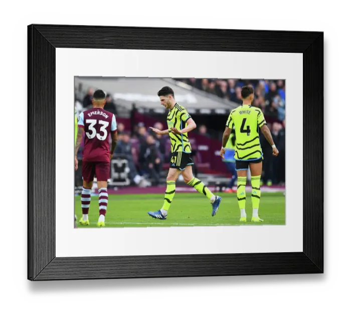 Framed Print : West Ham United v Arsenal FC - Premier League