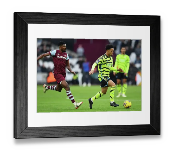 Framed Print : West Ham United v Arsenal FC - Premier League