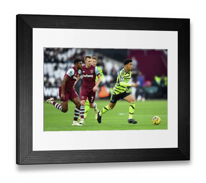 Framed Print : West Ham United v Arsenal FC - Premier League