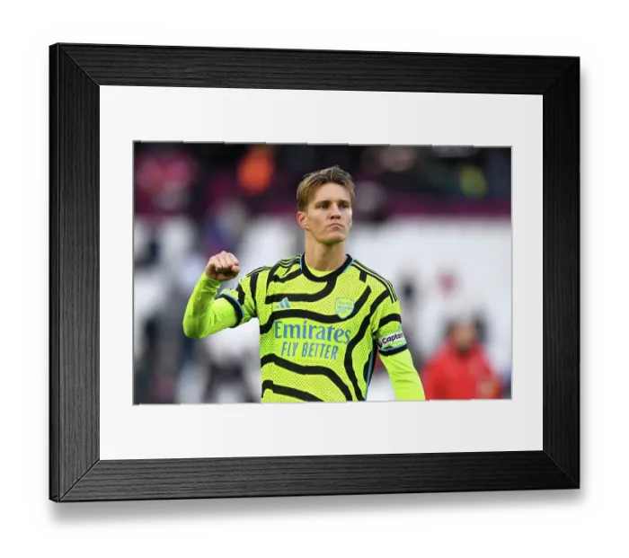 Framed Print : West Ham United v Arsenal FC - Premier League