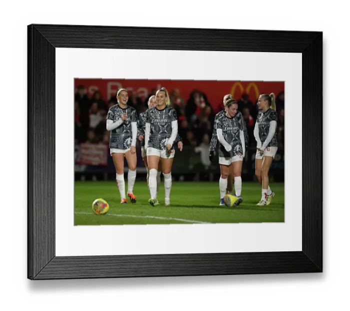 Framed Print : London City Lionesses v Arsenal - FA Women's Continental Tyres League Cup Quarter Final