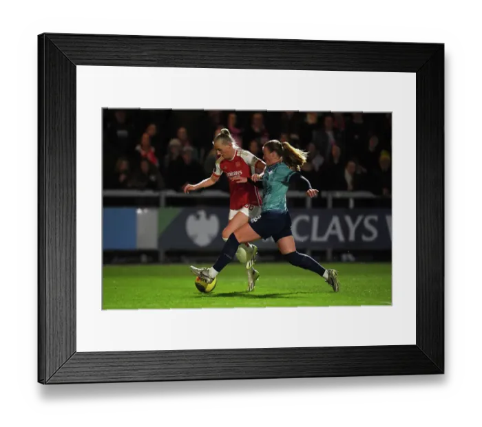 Framed Print : London City Lionesses v Arsenal - FA Women's Continental Tyres League Cup Quarter Final