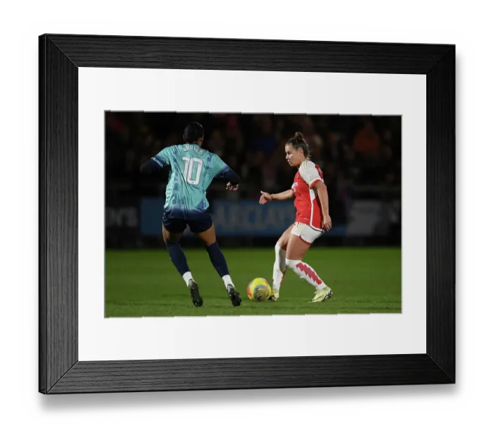 Framed Print : London City Lionesses v Arsenal - FA Women's Continental Tyres League Cup Quarter Final