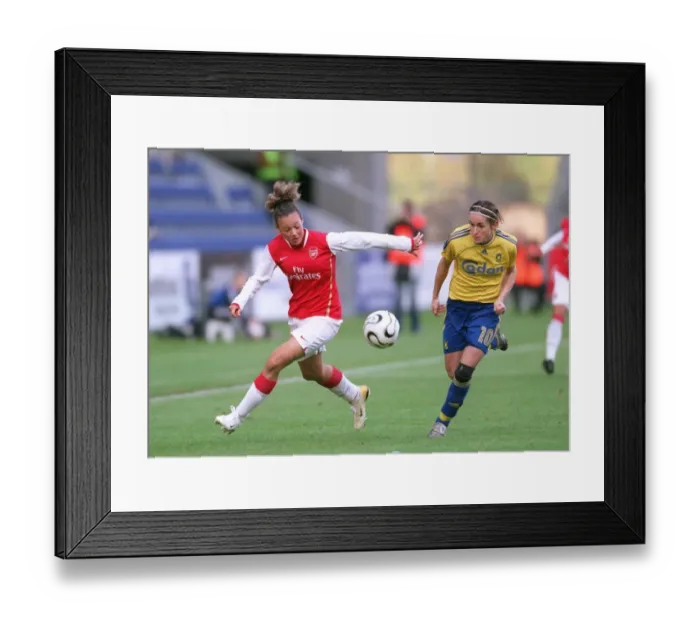 Framed Print : Lianne Sanderson (Arsenal) Julie Rydahl Bukh (Brondby) Framed Print : Lianne Sanderson (Arsenal) Julie Rydahl Bukh (Brondby)