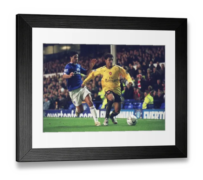 Framed Print : Denilson (Arsenal) Mikel Arteta (Everton) Framed Print : Denilson (Arsenal) Mikel Arteta (Everton)