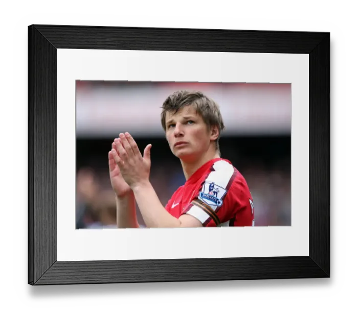 Framed Print : Arshavin's Brilliance: Arsenal's 4-0 Thrashing of Fulham, Barclays Premier League, Emirates Stadium, 10 / 5 / 10