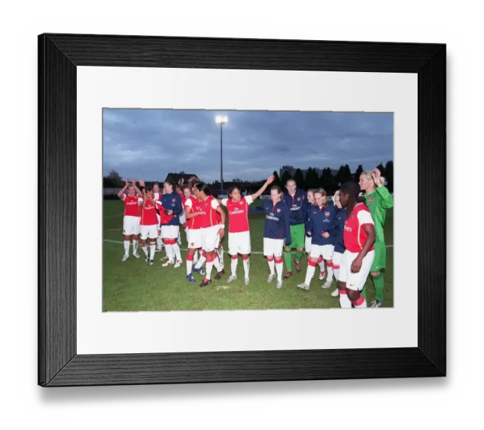 Framed Print : Arsenal Ladies celebrate getting to the final Framed Print : Arsenal Ladies celebrate getting to the final