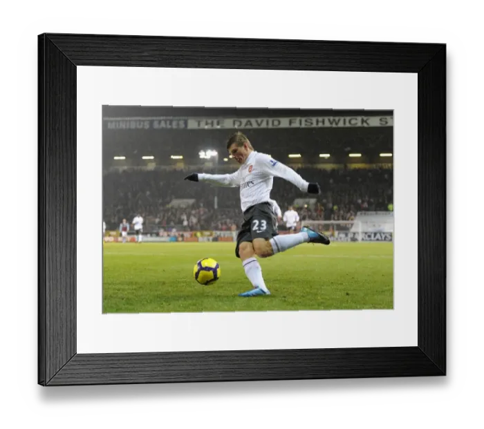 Framed Print : Arshavin's Brilliant Performance: Burnley 1-1 Arsenal, Premier League (2009) Framed Print : Arshavin's Brilliant Performance: Burnley 1-1 Arsenal, Premier League (2009)