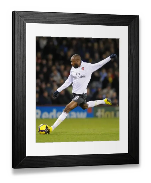 Framed Print : William Gallas (Arsenal). Burnley 1: 1 Arsenal, Barclays Premier League Framed Print : William Gallas (Arsenal). Burnley 1: 1 Arsenal, Barclays Premier League