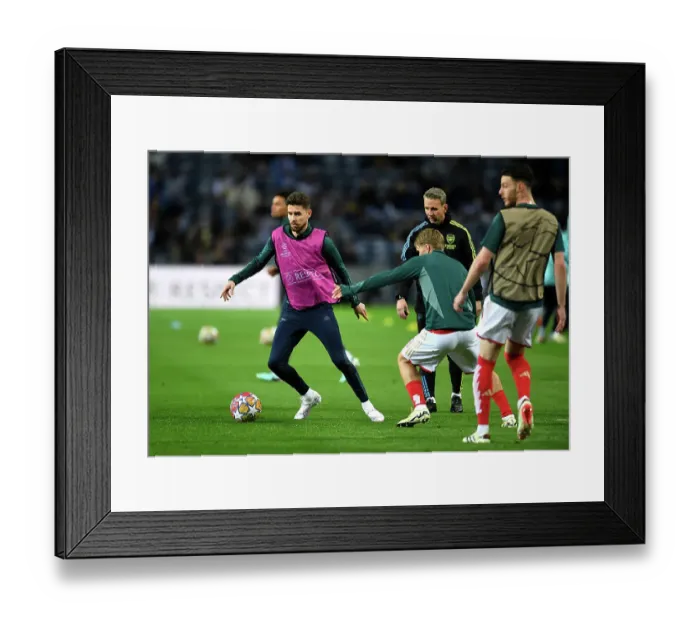Framed Print : FC Porto v Arsenal FC: Round of 16 First Leg - UEFA Champions League 2023 / 24