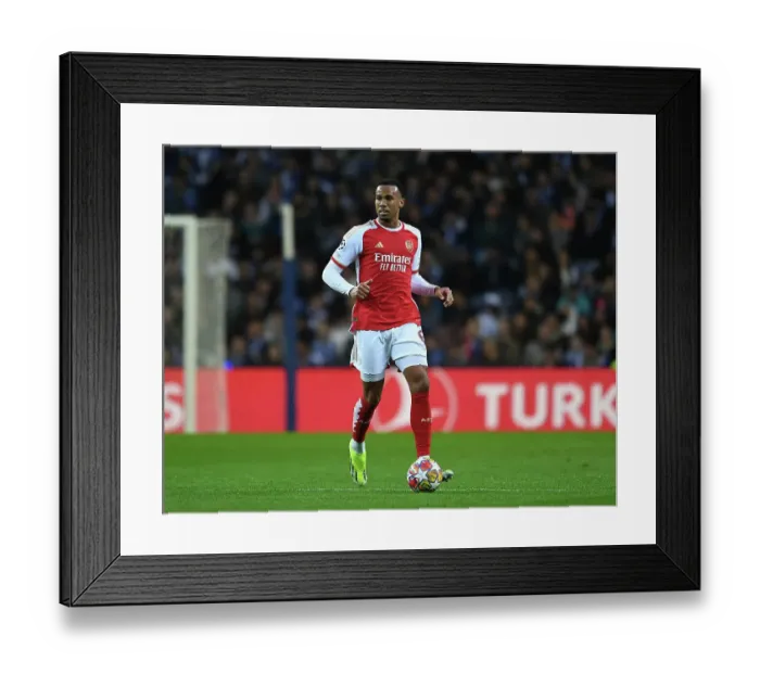 Framed Print : FC Porto v Arsenal FC: Round of 16 First Leg - UEFA Champions League 2023 / 24 Framed Print : FC Porto v Arsenal FC: Round of 16 First Leg - UEFA Champions League 2023 / 24