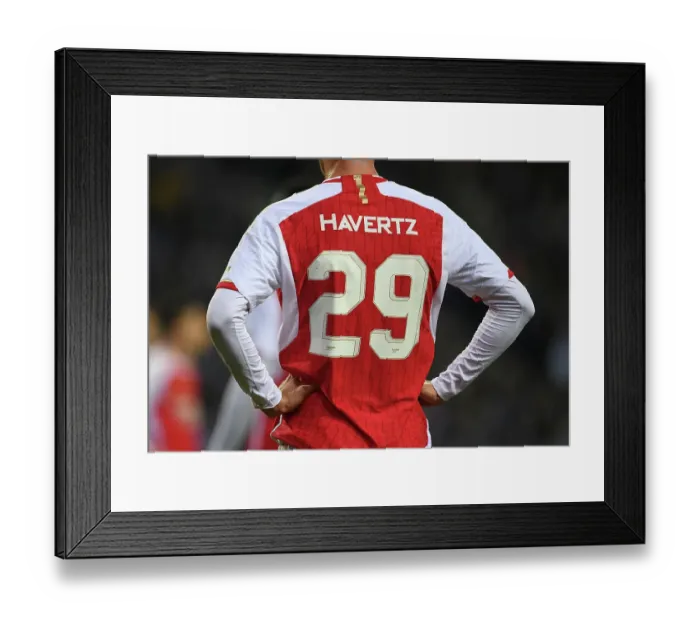 Framed Print : FC Porto v Arsenal FC: Round of 16 First Leg - UEFA Champions League 2023 / 24 Framed Print : FC Porto v Arsenal FC: Round of 16 First Leg - UEFA Champions League 2023 / 24