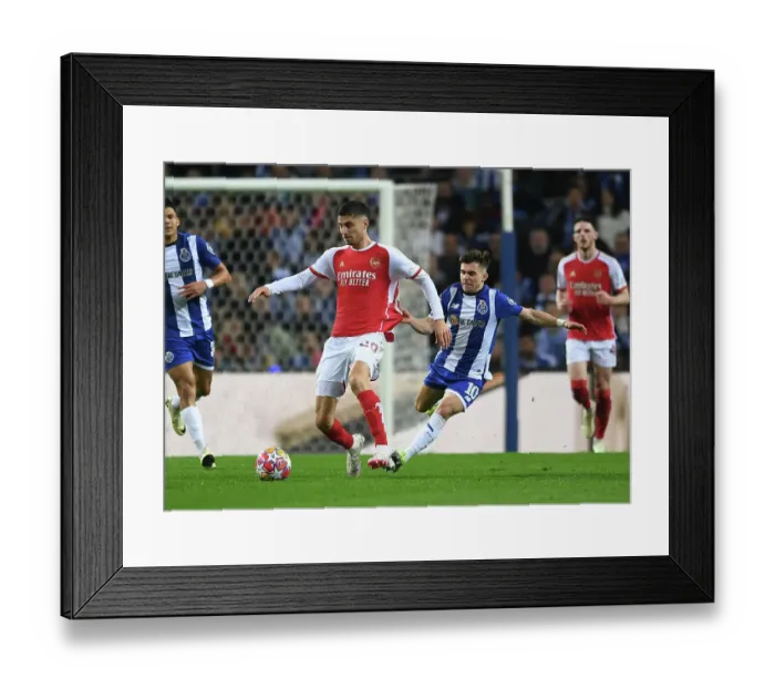 Framed Print : FC Porto v Arsenal FC: Round of 16 First Leg - UEFA Champions League 2023 / 24