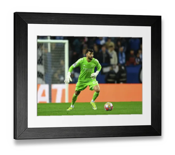 Framed Print : FC Porto v Arsenal FC: Round of 16 First Leg - UEFA Champions League 2023 / 24 Framed Print : FC Porto v Arsenal FC: Round of 16 First Leg - UEFA Champions League 2023 / 24