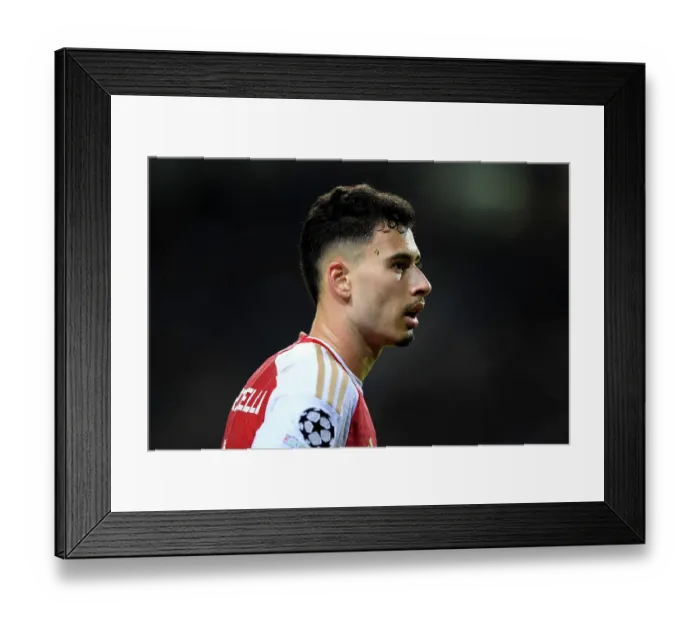 Framed Print : FC Porto v Arsenal FC: Round of 16 First Leg - UEFA Champions League 2023 / 24