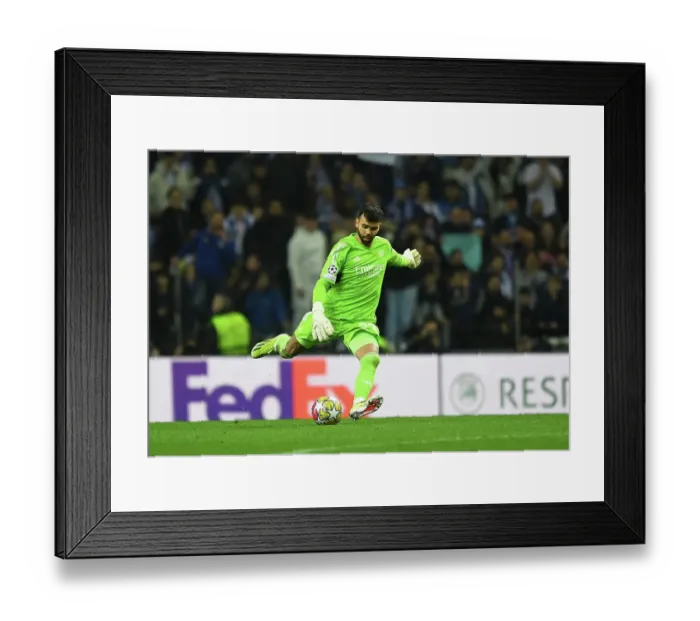 Framed Print : FC Porto v Arsenal FC: Round of 16 First Leg - UEFA Champions League 2023 / 24 Framed Print : FC Porto v Arsenal FC: Round of 16 First Leg - UEFA Champions League 2023 / 24