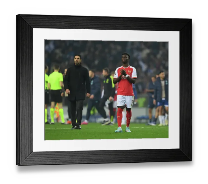 Framed Print : FC Porto v Arsenal FC: Round of 16 First Leg - UEFA Champions League 2023 / 24 Framed Print : FC Porto v Arsenal FC: Round of 16 First Leg - UEFA Champions League 2023 / 24