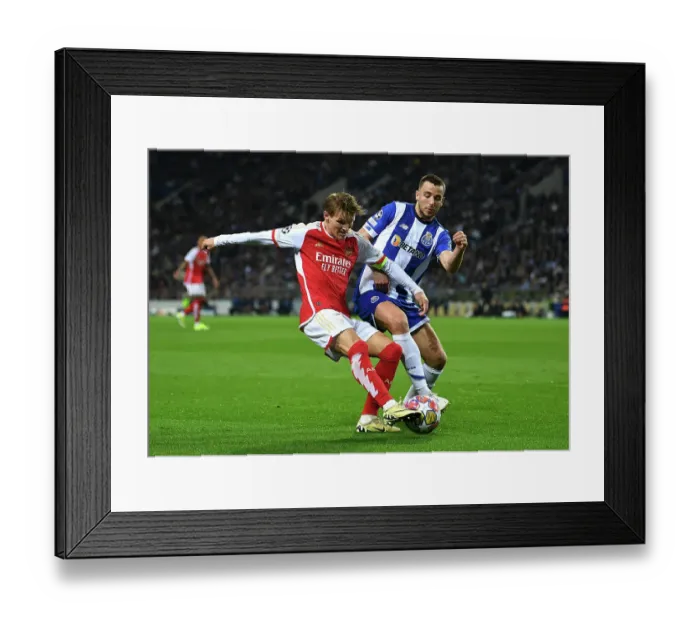 Framed Print : FC Porto v Arsenal FC: Round of 16 First Leg - UEFA Champions League 2023 / 24