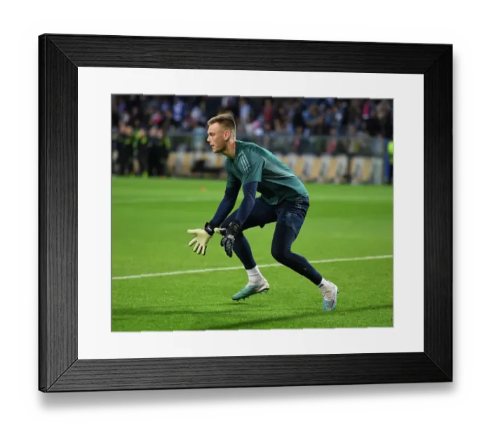 Framed Print : FC Porto v Arsenal FC: Round of 16 First Leg - UEFA Champions League 2023 / 24 Framed Print : FC Porto v Arsenal FC: Round of 16 First Leg - UEFA Champions League 2023 / 24