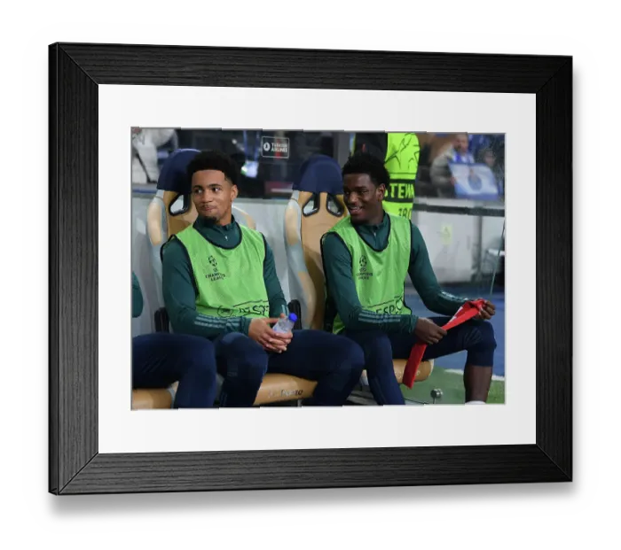 Framed Print : FC Porto v Arsenal FC: Round of 16 First Leg - UEFA Champions League 2023 / 24 Framed Print : FC Porto v Arsenal FC: Round of 16 First Leg - UEFA Champions League 2023 / 24