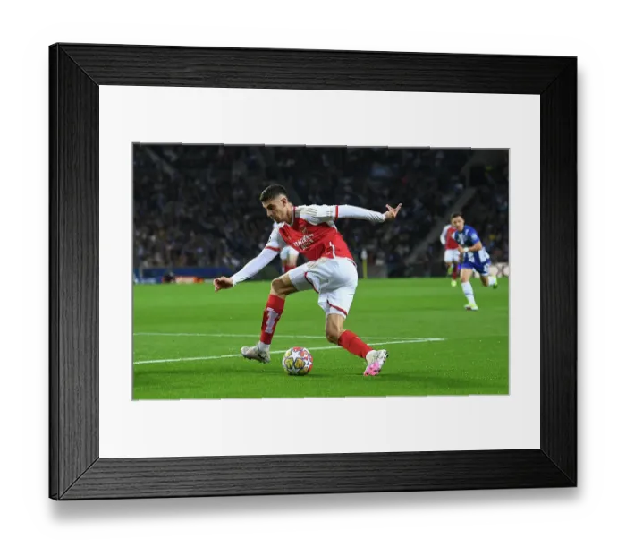 Framed Print : FC Porto v Arsenal FC: Round of 16 First Leg - UEFA Champions League 2023 / 24
