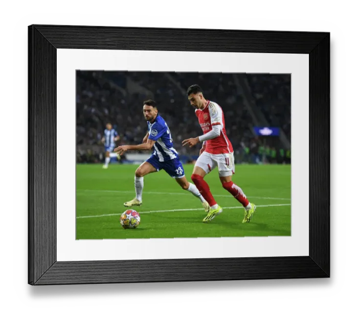 Framed Print : FC Porto v Arsenal FC: Round of 16 First Leg - UEFA Champions League 2023 / 24