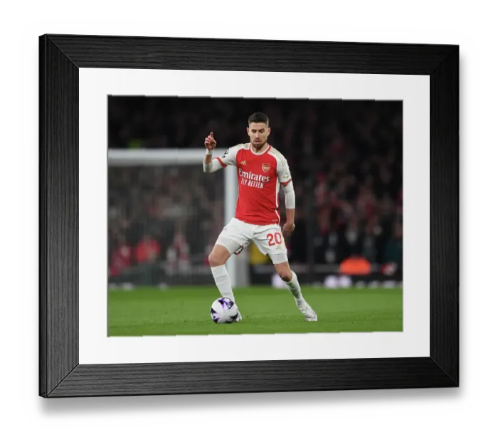 Framed Print : Arsenal FC v Newcastle United - Premier League Framed Print : Arsenal FC v Newcastle United - Premier League