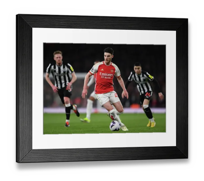 Framed Print : Arsenal FC v Newcastle United - Premier League Framed Print : Arsenal FC v Newcastle United - Premier League