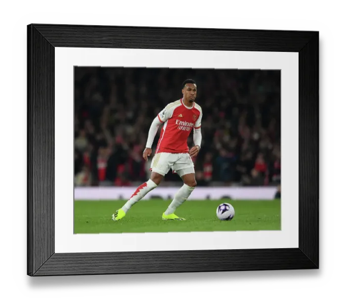 Framed Print : Arsenal FC v Newcastle United - Premier League