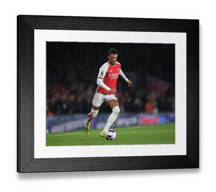 Framed Print : Arsenal FC v Newcastle United - Premier League