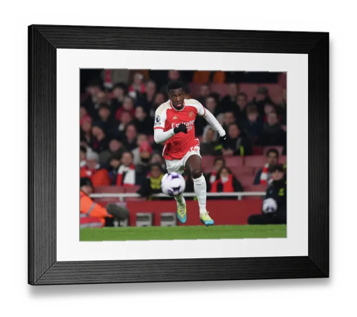Framed Print : Arsenal FC v Newcastle United - Premier League