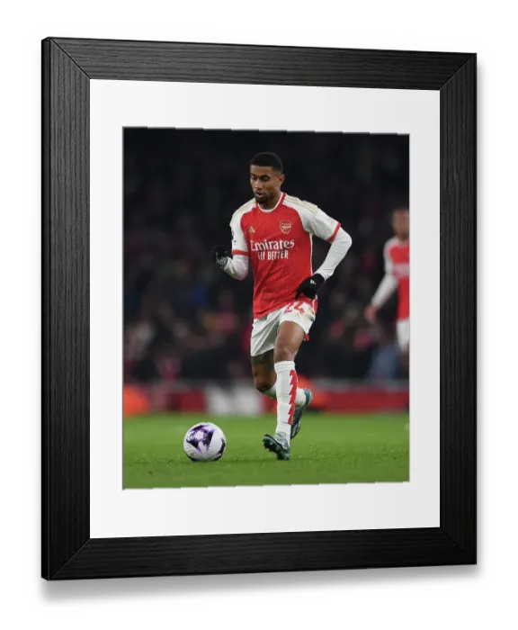 Framed Print : Arsenal FC v Newcastle United - Premier League