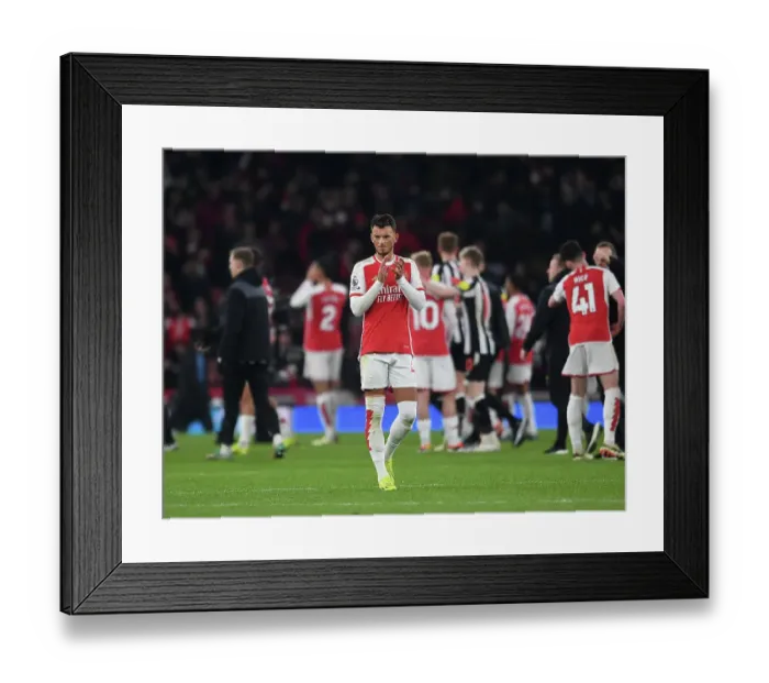Framed Print : Arsenal FC v Newcastle United - Premier League Framed Print : Arsenal FC v Newcastle United - Premier League