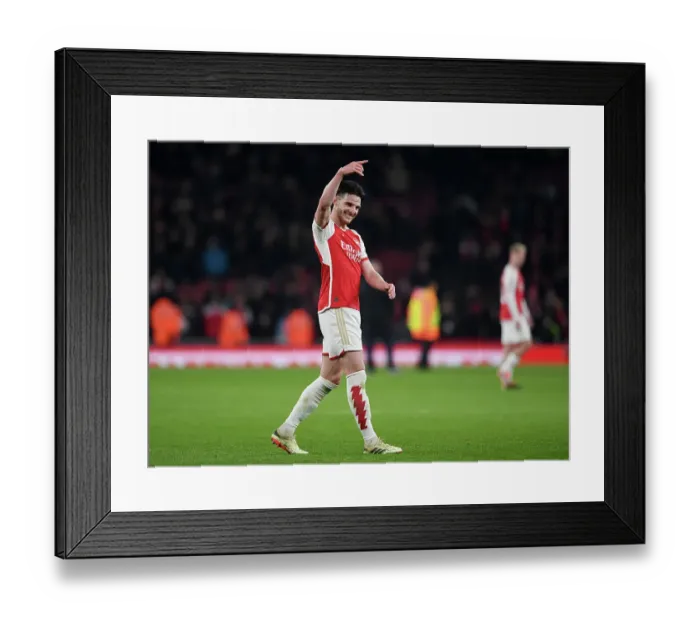 Framed Print : Arsenal FC v Newcastle United - Premier League