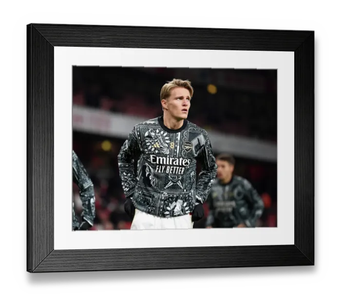 Framed Print : Arsenal FC v Newcastle United - Premier League