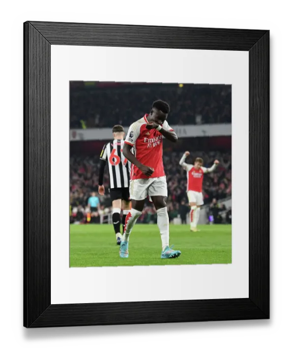 Framed Print : Arsenal FC v Newcastle United - Premier League Framed Print : Arsenal FC v Newcastle United - Premier League